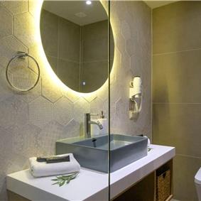 3 bedroom villa with pool & seaview, near Acharavi, sleeps 6